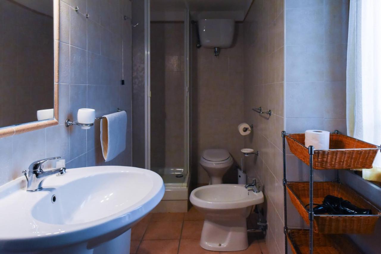 Agriturismo Ponte Di Riocchio Gubbio Eksteriør billede
