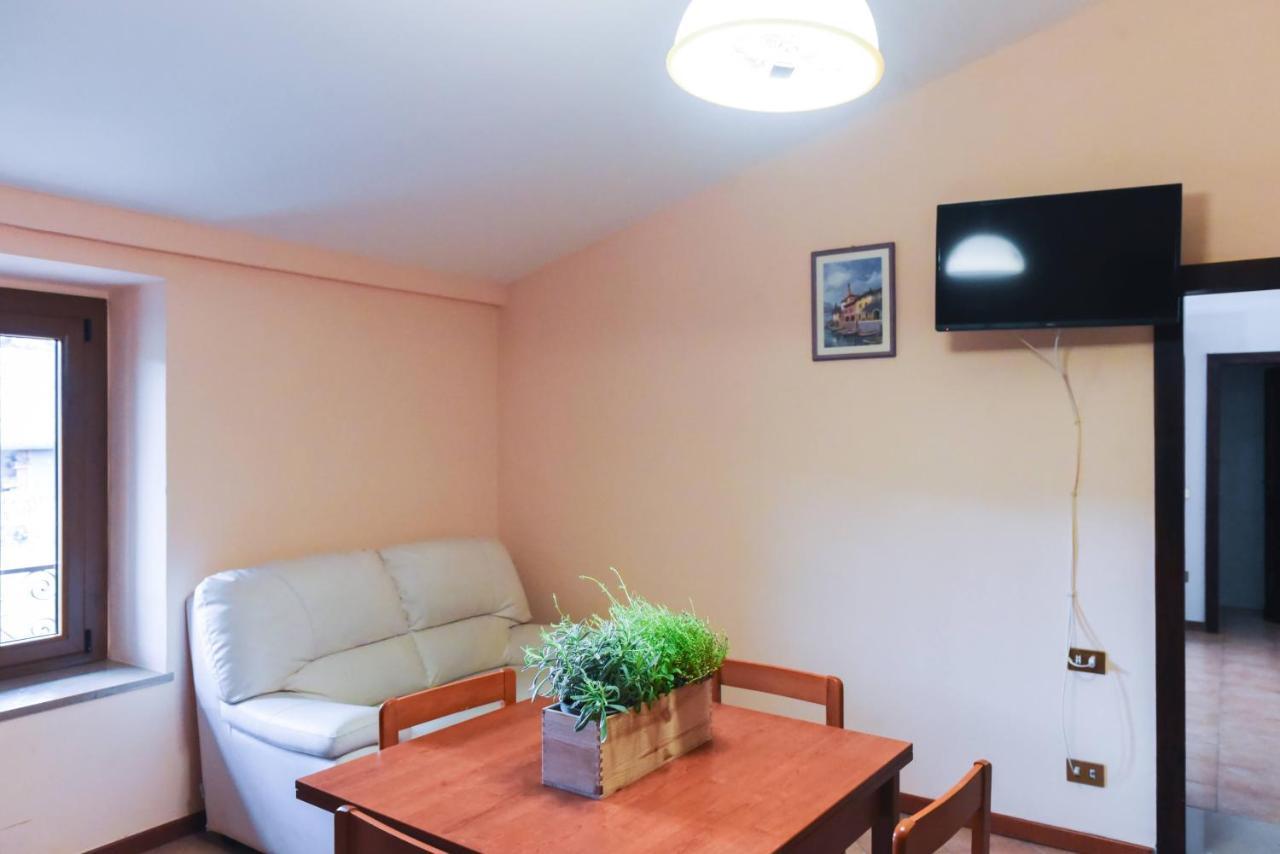 Agriturismo Ponte Di Riocchio Gubbio Eksteriør billede