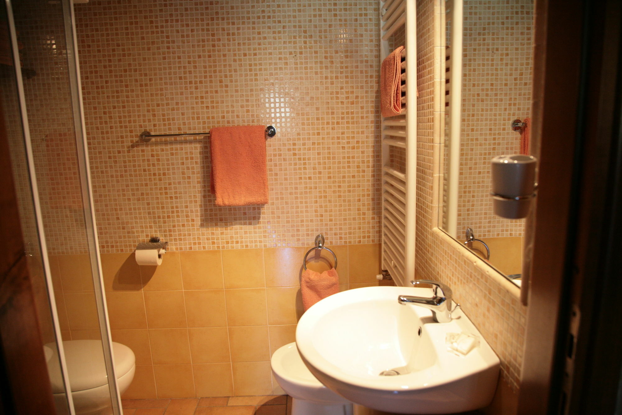 Agriturismo Ponte Di Riocchio Gubbio Eksteriør billede
